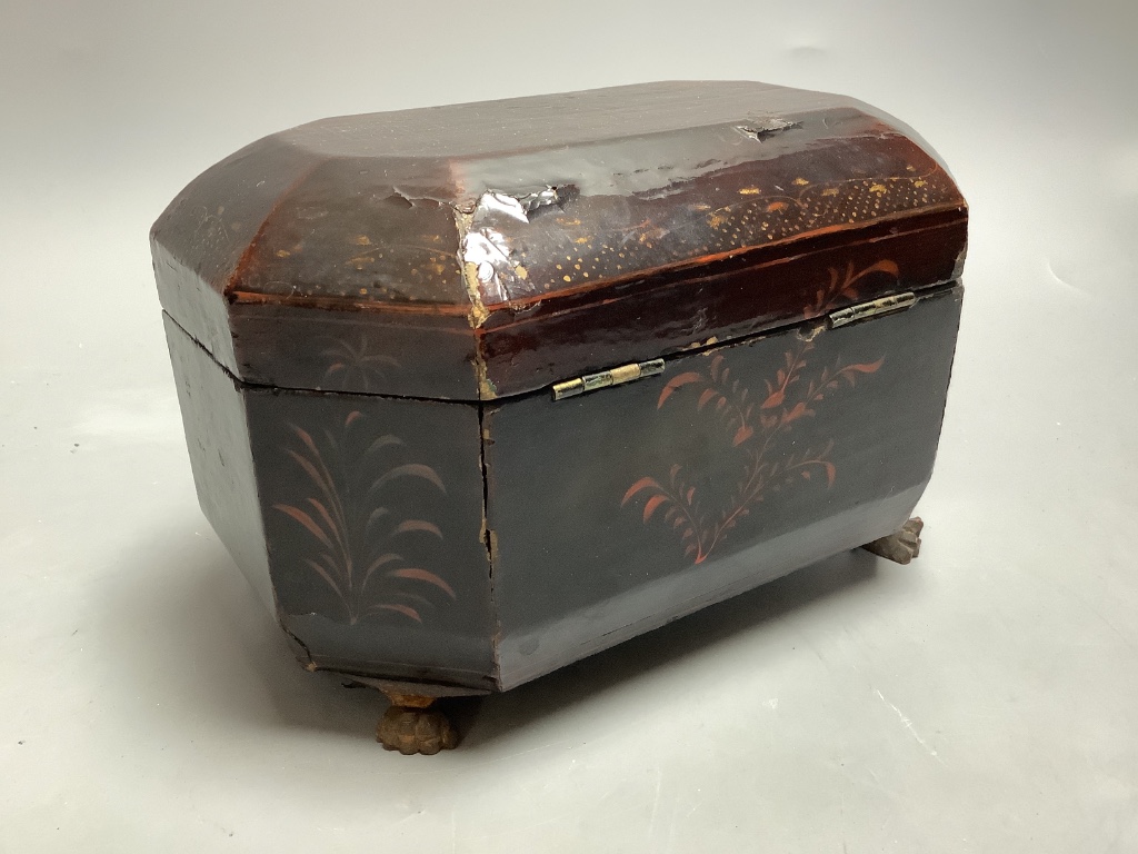 A late Georgian chinoiserie-lacquered tea caddy